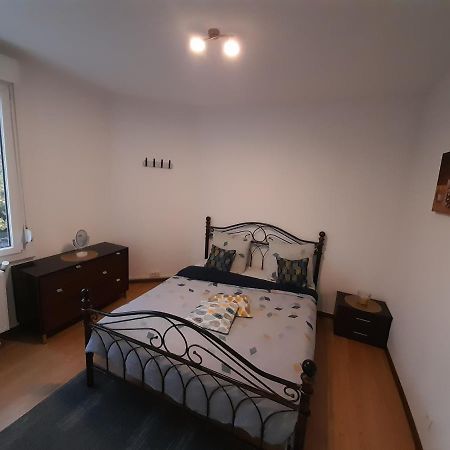 קמברה Appartement Tout Confort מראה חיצוני תמונה